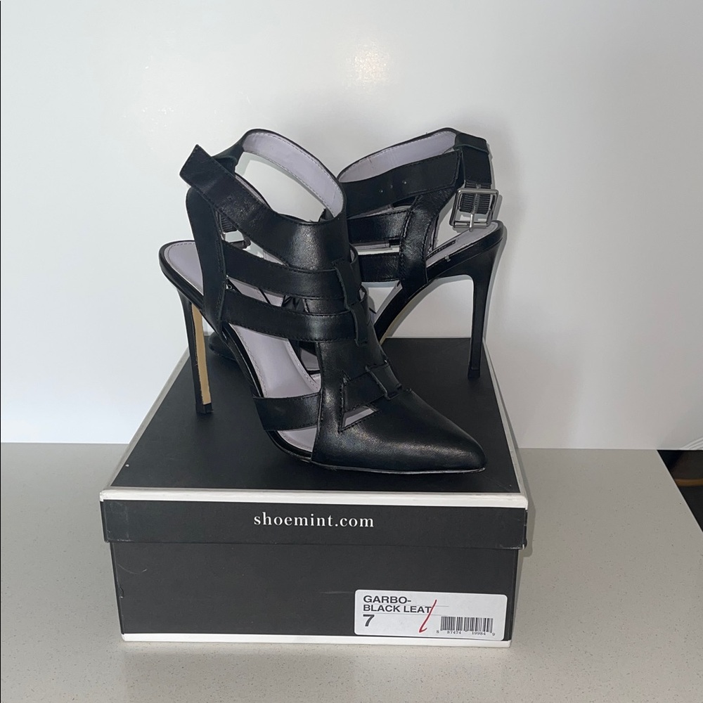 Shoemint Elegant Black Strappy Heels size 7